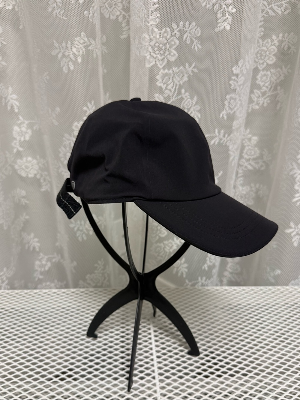 Lululemon Black Baseball Cap Lightweight Running Adjustable Hat